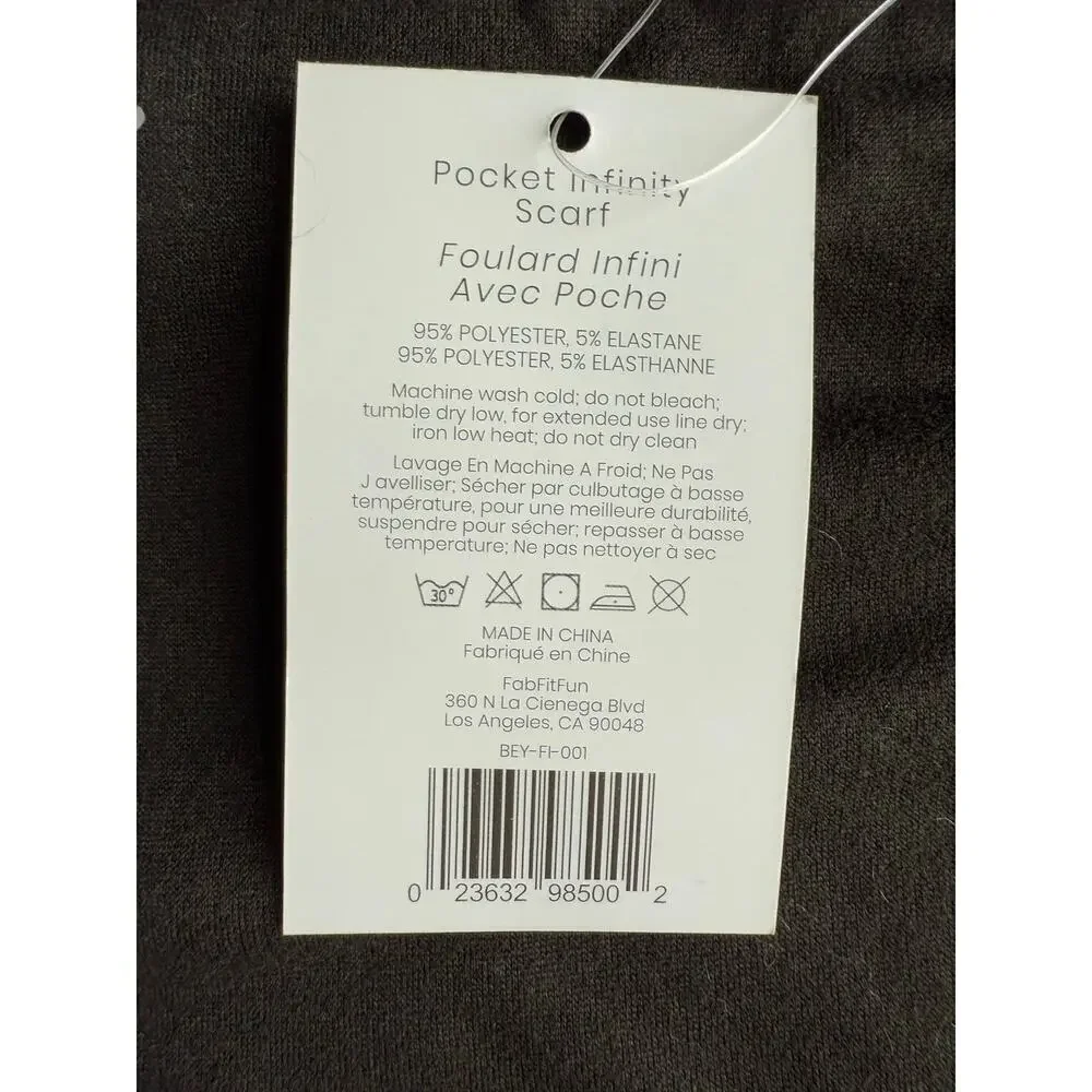 NWT Beyond Yoga Hidden Pocket Infinity Scarf Black
